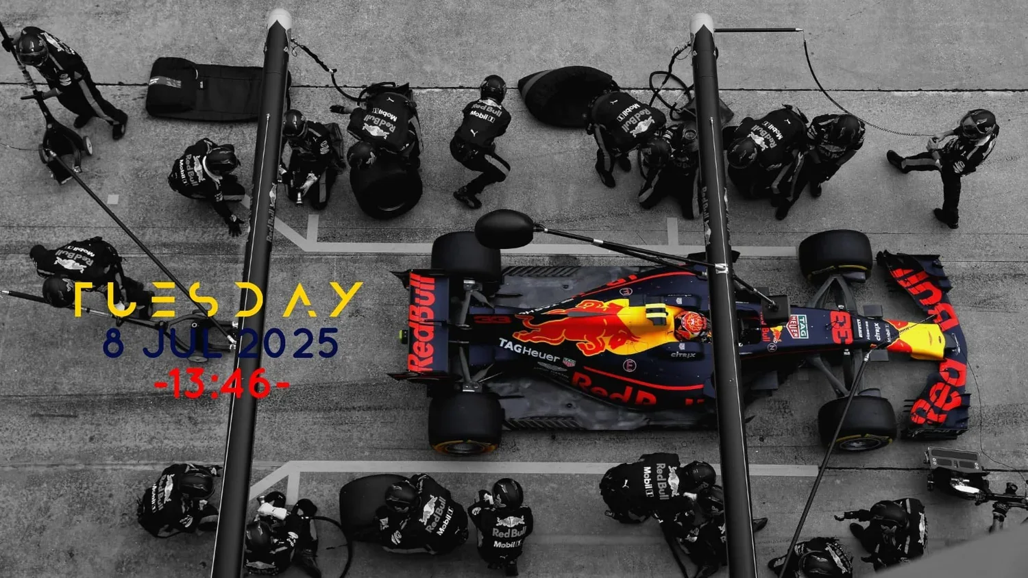 Red Bull Racing Pit Stop wallpaper preview